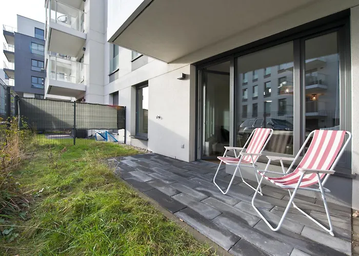 Yourapart Letnicka Sea 公寓 *